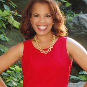 MogulMoxie Maven Robyn Hatcher