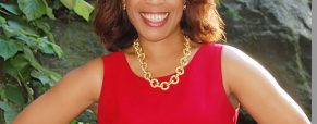 MogulMoxie Maven Robyn Hatcher
