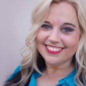 MogulMoxie Maven: Lisa Halls